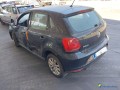 volkswagen-polo-v-12-tsi-90-bluemotion-essence-small-1