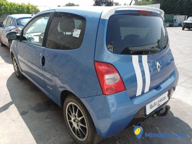 renault-twingo-2-phase-1-reference-13333656-big-1