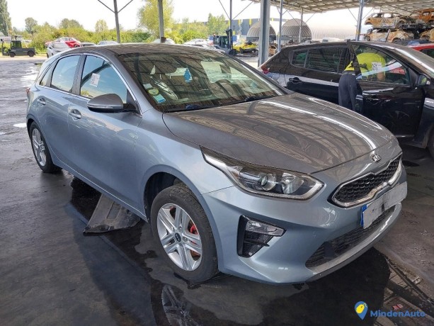 kia-ceed-iii-16-crdi-115-gazole-big-2