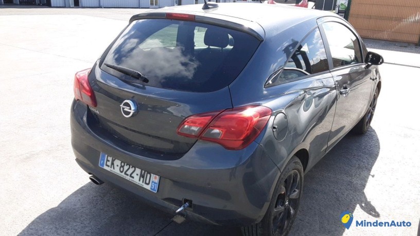 opel-corsa-ek-822-md-big-3