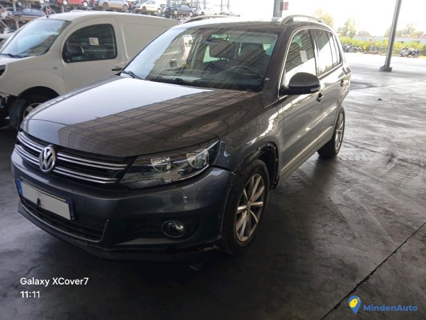 volkswagen-tiguan-2-20-tdi-110-gazole-big-0