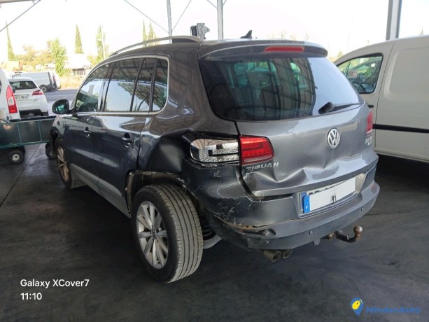 volkswagen-tiguan-2-20-tdi-110-gazole-big-2