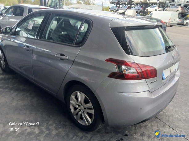 peugeot-308-ii-12-ptec-130-active-essence-big-0