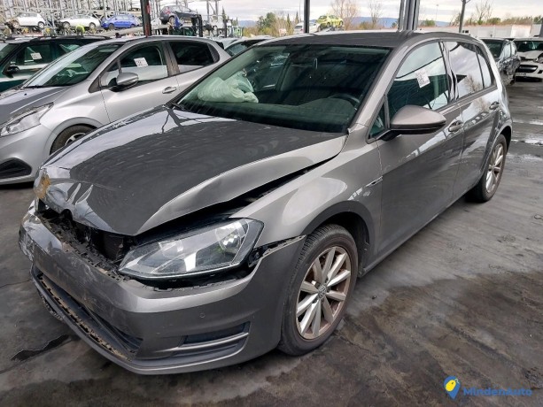 volkswagen-golf-vii-sw-12-tsi-110-essence-big-1