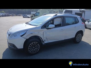 PEUGEOT 2008 1.2 PURETECH 110 - ESSENCE