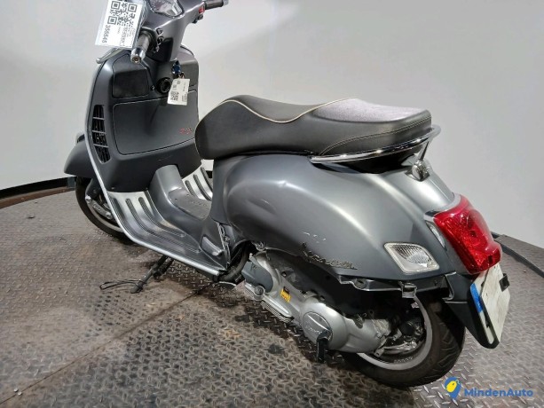 piaggio-gts-300-essence-big-2