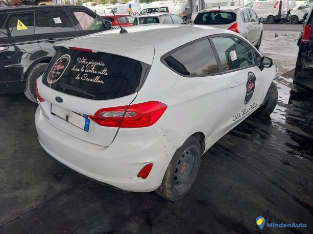 ford-fiesta-vii-15-tdci-85-affaire-gazole-big-2