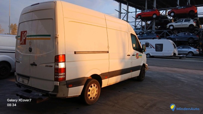 mercedes-sprinter-213-cdi-gazole-big-1