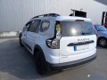 dacia-jogger-2-10-tce-110-express-essence-small-3