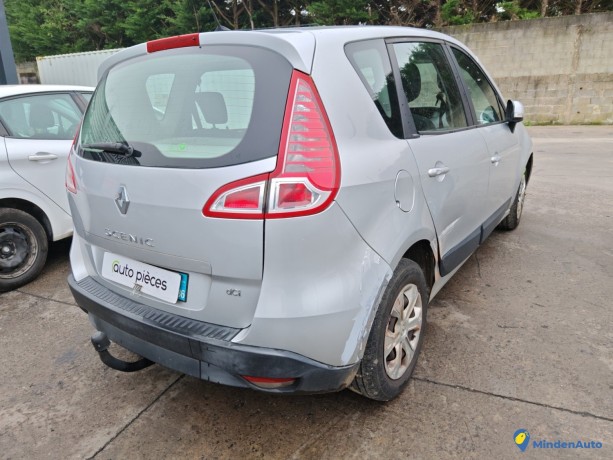 renault-scenic-3-phase-1-big-3