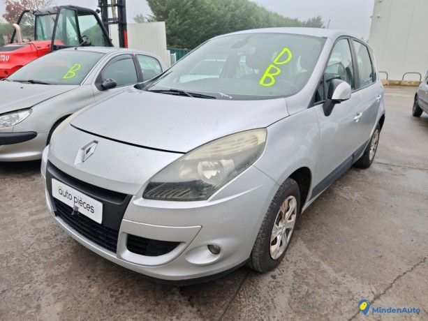 renault-scenic-3-phase-1-big-0