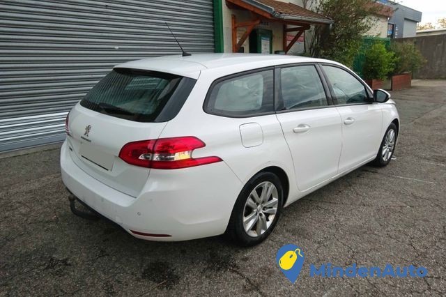 peugeot-308-break-15-hdi-100-big-1