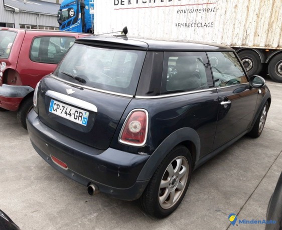 mini-cooper-cp-744-gr-big-3