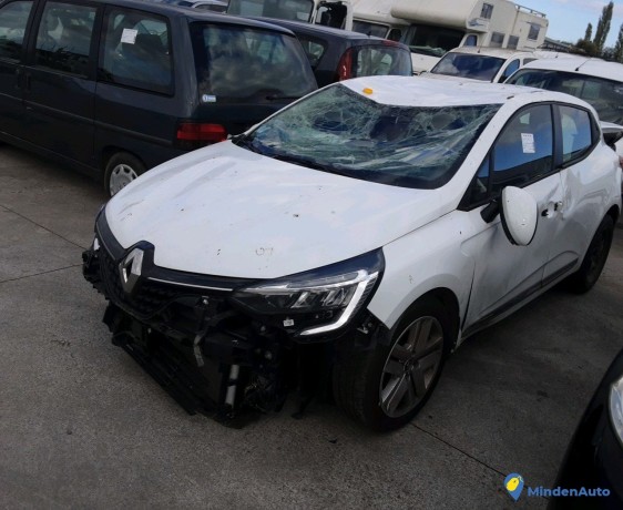 renault-clio-ga-395-av-big-0