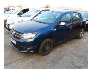 DACIA  SANDERO  DV-462-DD