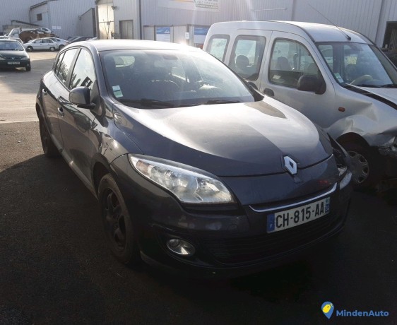 renault-megane-ch-815-aa-big-0