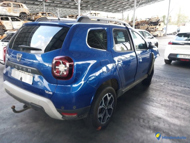 dacia-duster-15-dci-110-4wd-prestig-gazole-big-1