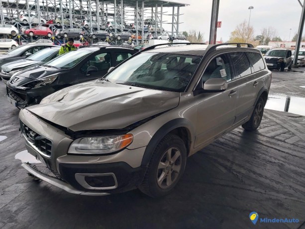 volvo-xc70-ii-d5-215-awd-gazole-big-0