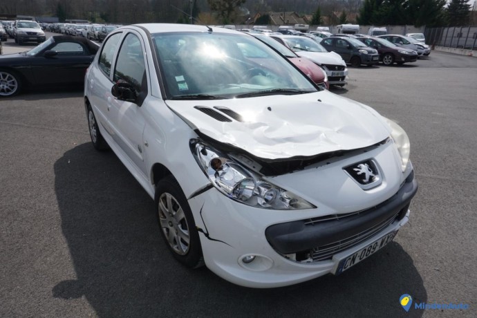 peugeot-206-206-14i-8v-big-0