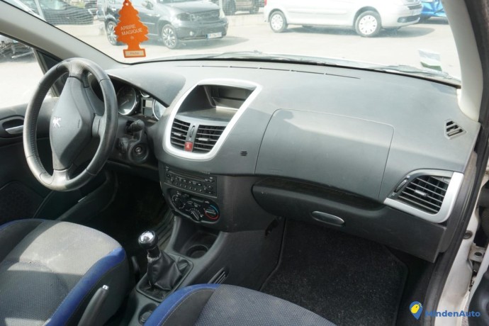 peugeot-206-206-14i-8v-big-4