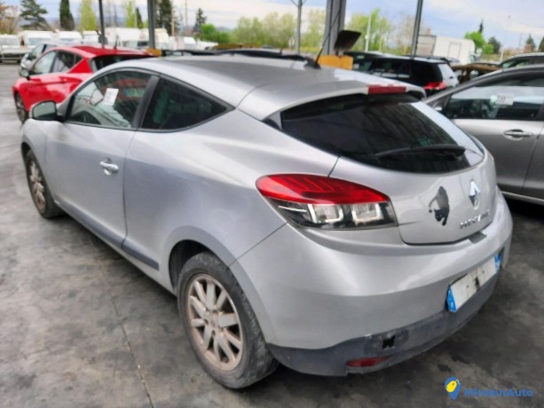 renault-megane-coupe-15-dci-90-ch-ref-319914-big-2