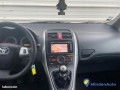 toyota-auris-90-d-4d-fap-connect-114g-5p-small-4