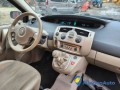 renault-scenic-ii-19l-dci-130-small-2