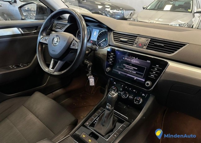 skoda-superb-combi-15ocv-dsg-2o19-big-3