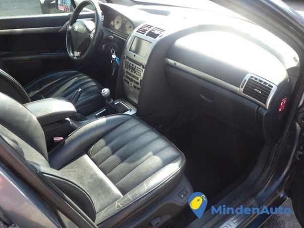 peugeot-407-sport-hdi-fap-110-big-4