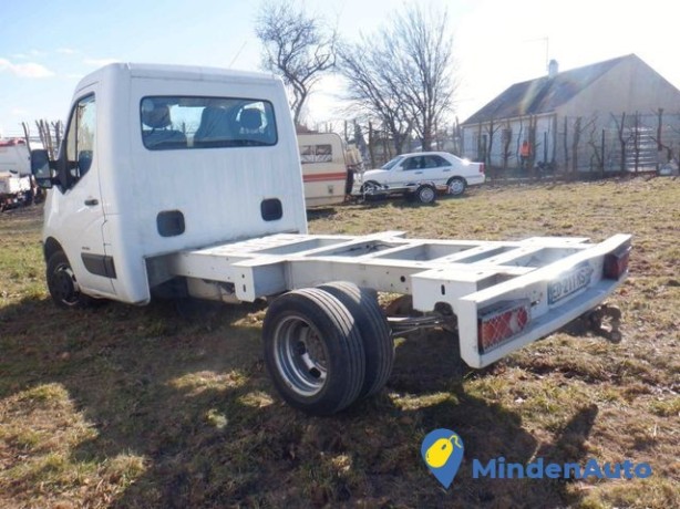 renault-master-chassis-cabine-23-dci-125-ch-big-3