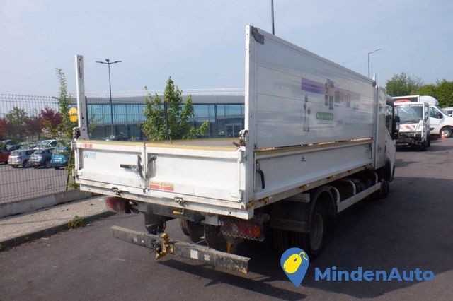 renault-maxity-25-dxi-benne-coffre-big-1