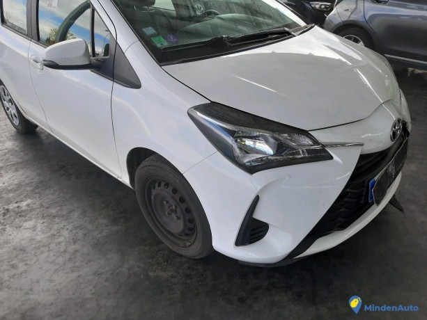 toyota-yaris-iii-10-vvt-i-72-ref-319257-big-1