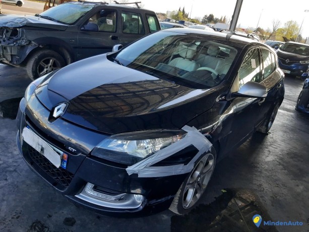 renault-megane-iii-20-dci-165-gt-ref-318676-big-3