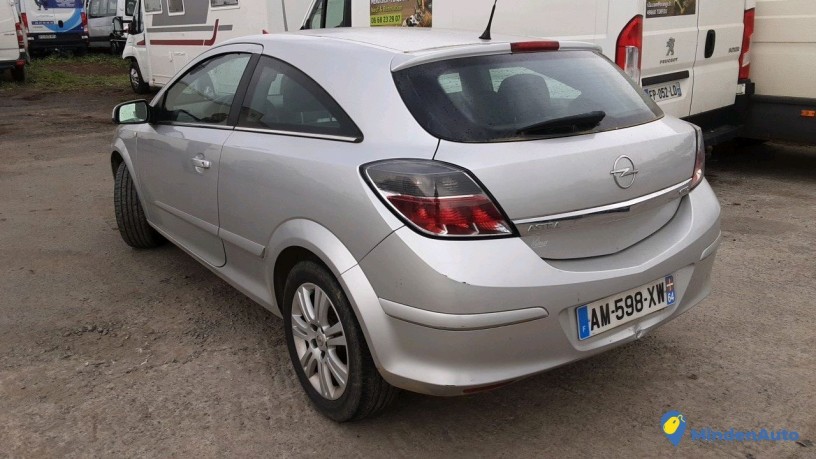 opel-astra-am-598-xw-big-3