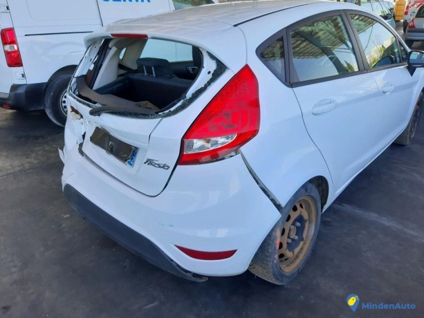 ford-fiesta-vi-14-tdci-70-ref-320987-big-2