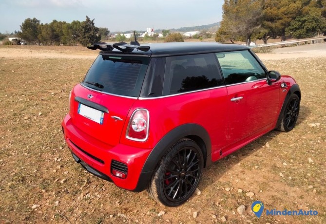 mini-cooper-jcw-big-3