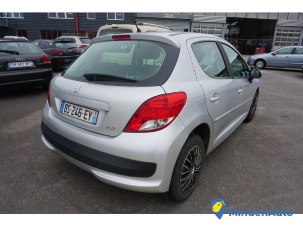 peugeot-207-big-3