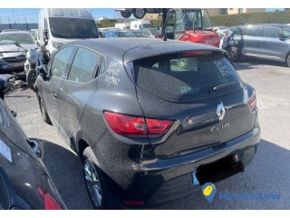 Renault clio 4 accidenté