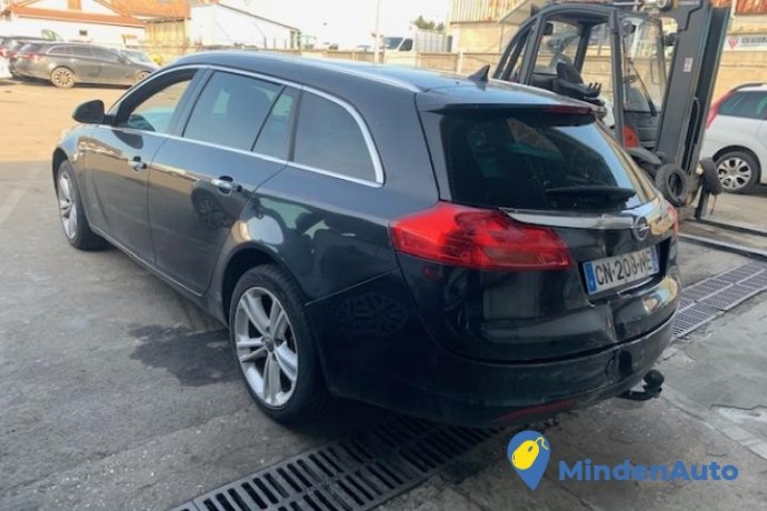 opel-insignia-tourer-20cdti-160-big-2