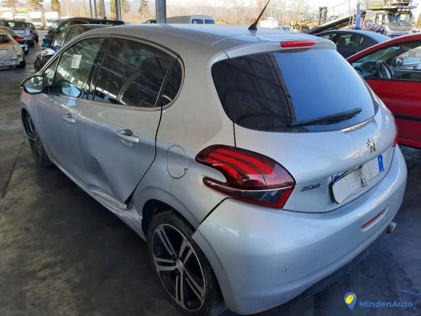 peugeot-208-16-bluehdi-100-gt-line-ref-316887-big-2