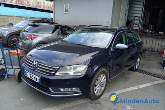 volkswagen-passat-sw-20-tdi-140ch-dsg6-confortline-big-3