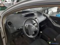 toyota-yaris-ii-14-d-4d-90-ref-320815-small-4