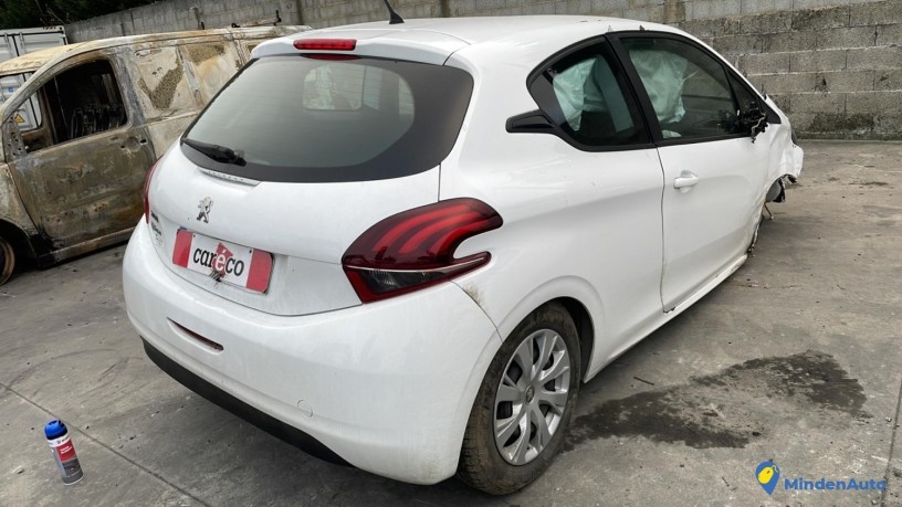 peugeot-208-facelift-active-16bluehdi-75-big-2