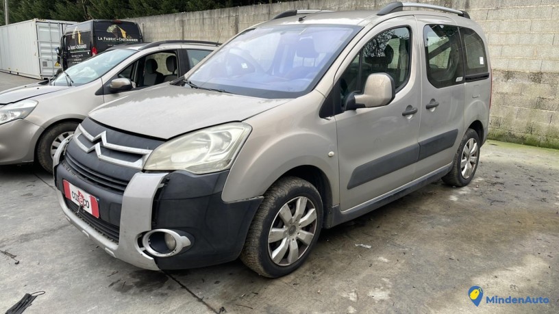 citroen-berlingo-xtr-16hdi-90-big-0