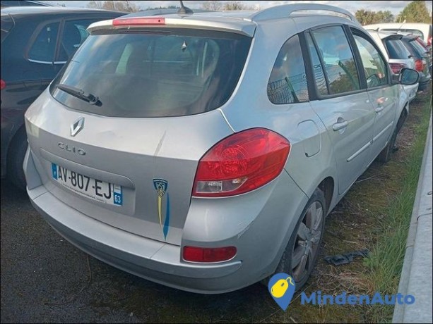 renault-clio-dci-85-an-47482-big-3