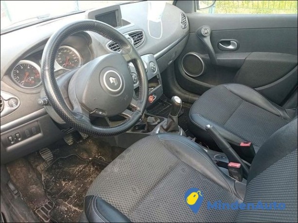 renault-clio-dci-85-an-47482-big-4