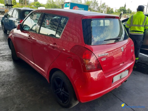 suzuki-swift-iii-15-gl-100-ref-322335-big-2