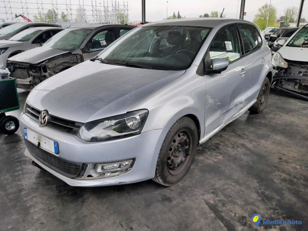 volkswagen-polo-iv-16-tdi-90-confortline-ref-320011-big-2