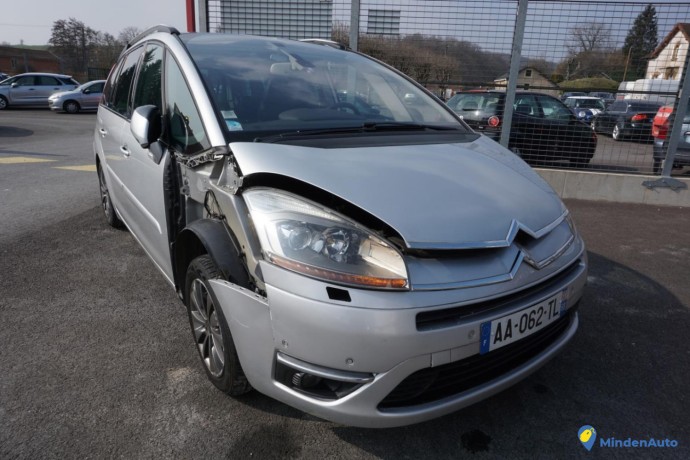 citroen-c4-grand-picasso-1-20-hdi-16v-turbo-big-1