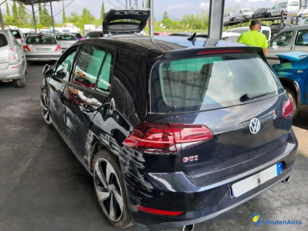 volkswagen-golf-vii-gti-performance-20-tsi-245-dsg7-ref-323341-big-2